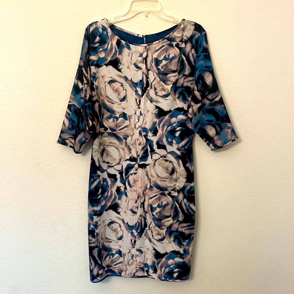 Black Halo Floral Sheath Dress - Picture 4 of 9
